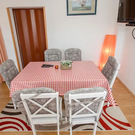 Mili Appartamento Palit