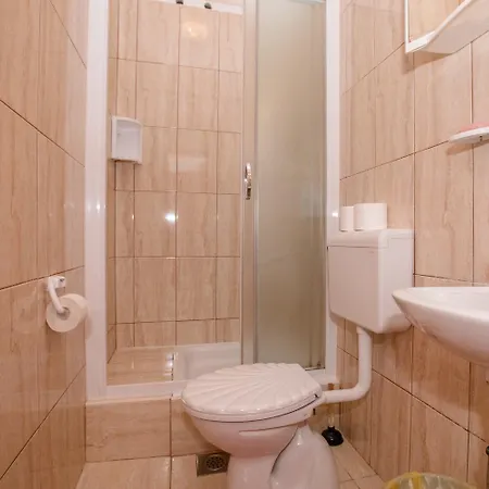 Mili Apartament Palit