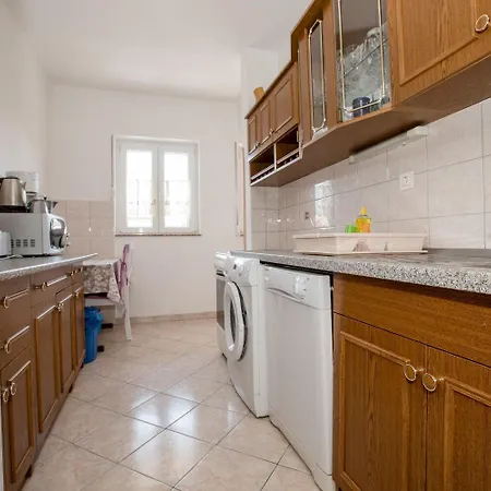 Mili Apartment