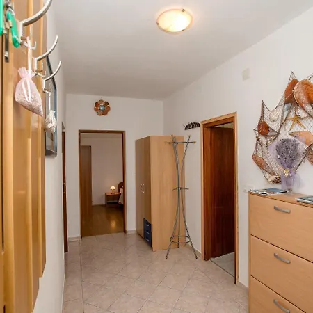 Apartment Mili *